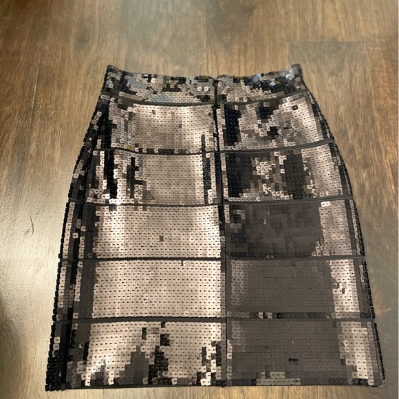 BCBG Sequin Mini Skirt - Picture 2 of 3